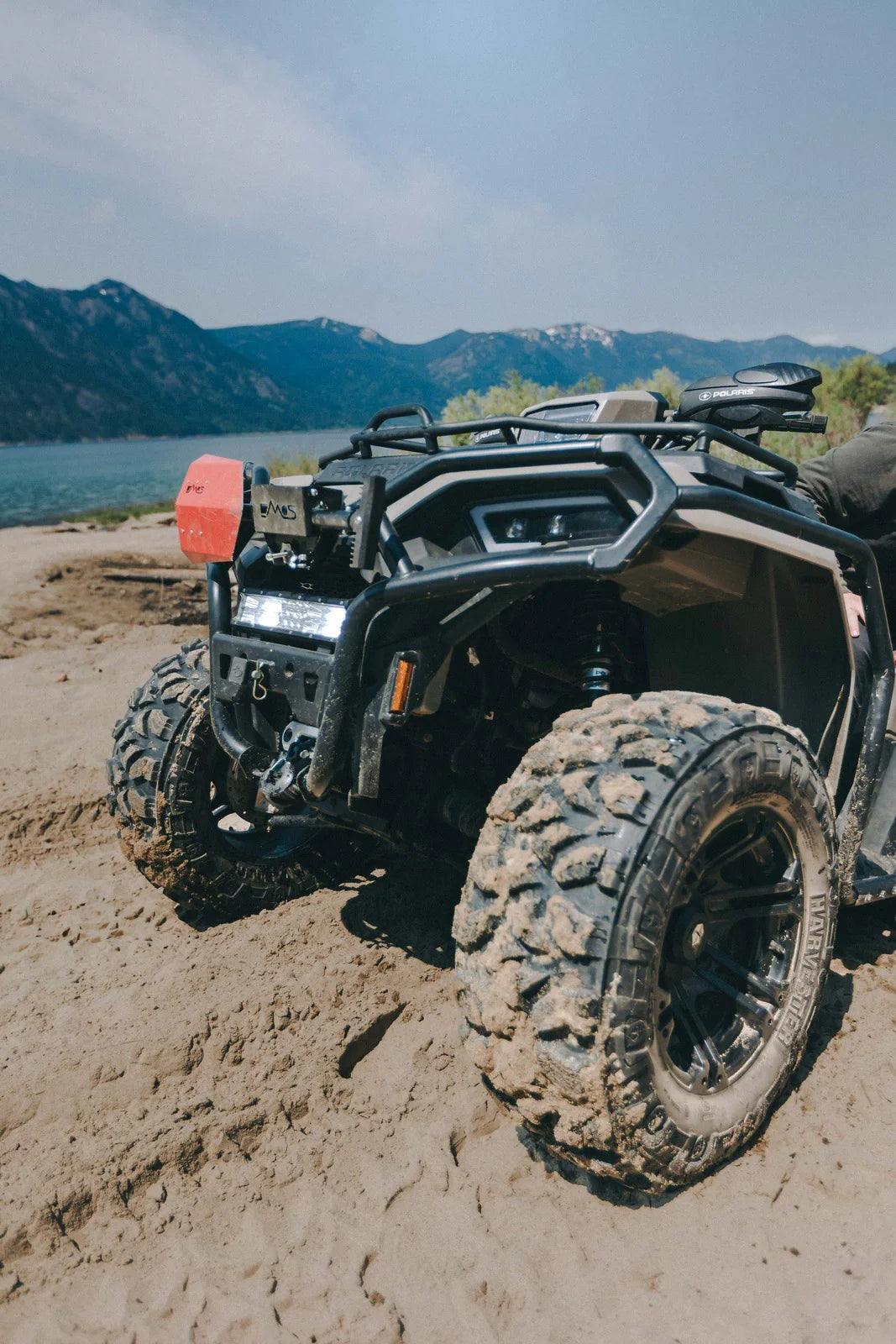 DMOS | Universal Shovel & Axe Mount