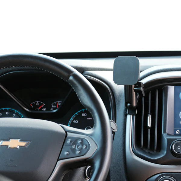 OFFROAM | Chevrolet Colorado & GMC Canyon 2015-2022 MagSafe Phone Mount (EE20092)