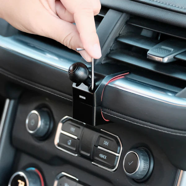 OFFROAM | Chevrolet Suburban | Tahoe & GMC Yukon | Yukon XL 2021-2024 MagSafe Phone Mount (EE20167)