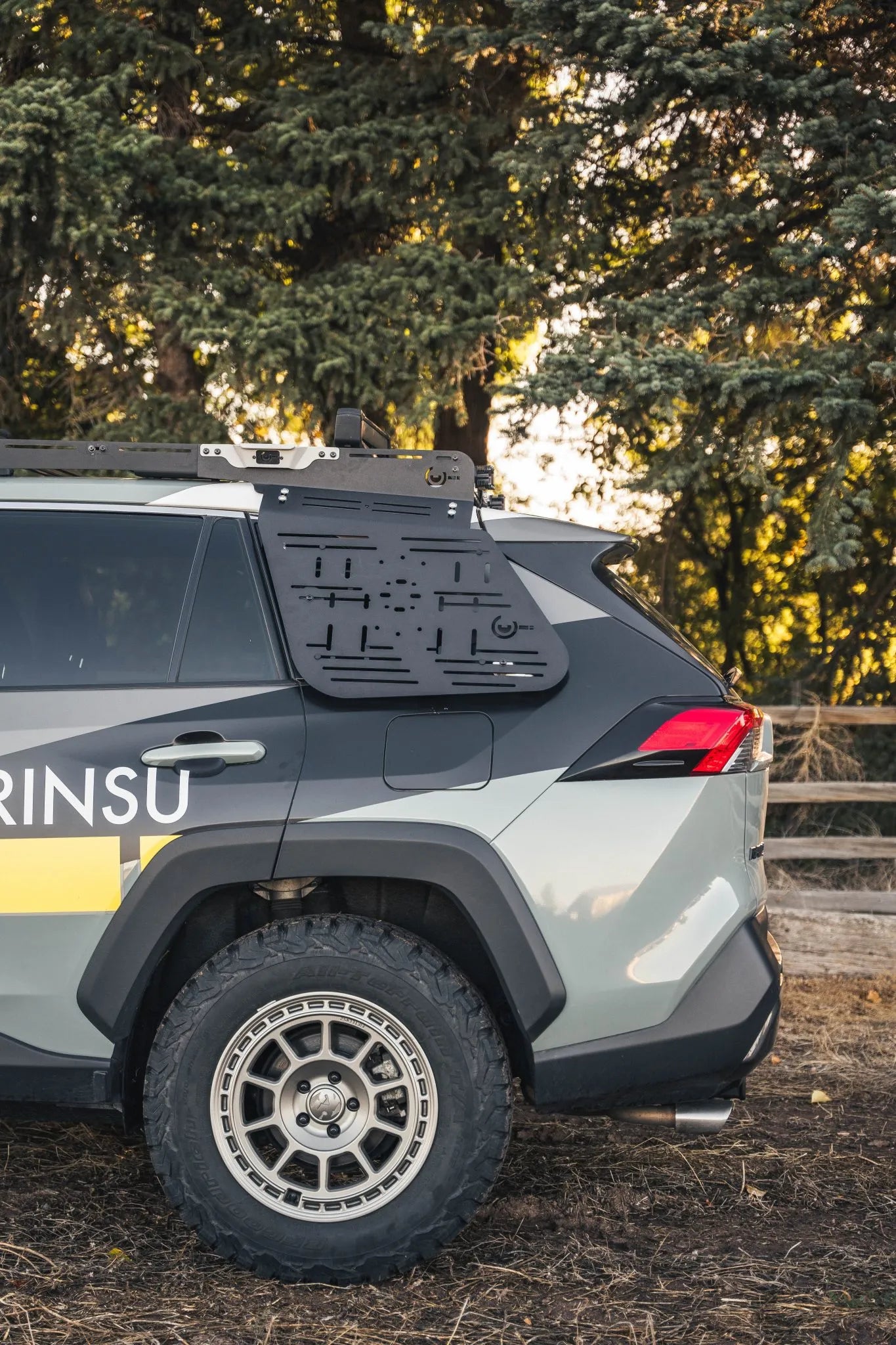 PRINSU DESIGNS | Rav4 2019-2025 Rear Window Accessory Panel