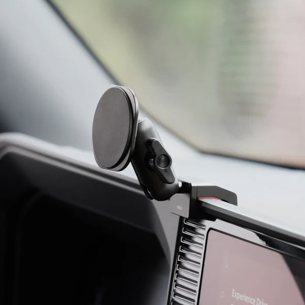 OFFROAM | Toyota Land Cruiser 250 Series 2024-2025 MagSafe Phone Mount (EE20164)