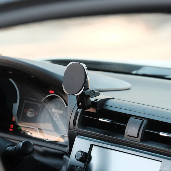 OFFROAM | Subaru BRZ 2022-2025 & Toyota GR86 2022-2025 MagSafe Phone Mount
