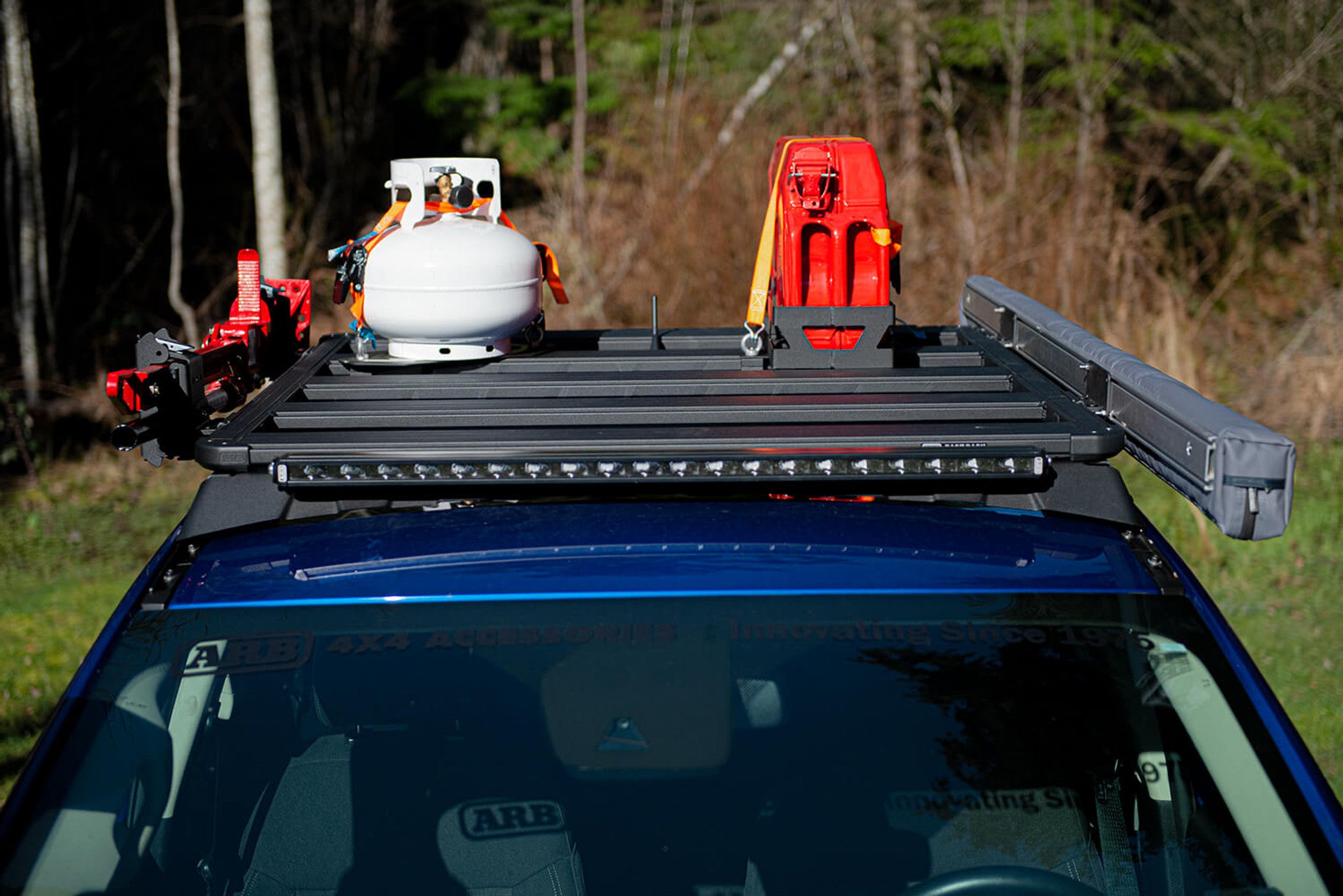 ARB 4X4 | Base Rack Mount Kit With Deflector (17940050)