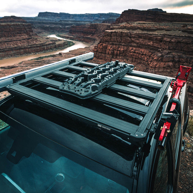 ARB 4X4 | Base Rack Kit With Deflector (SBASE301)