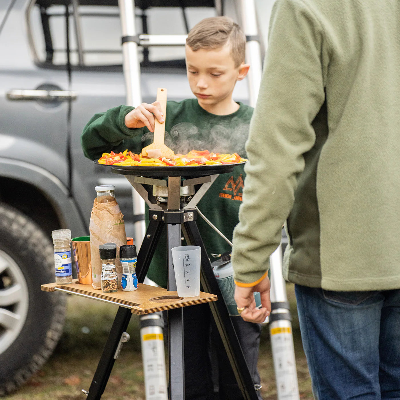 IKAMPER | Disco Table