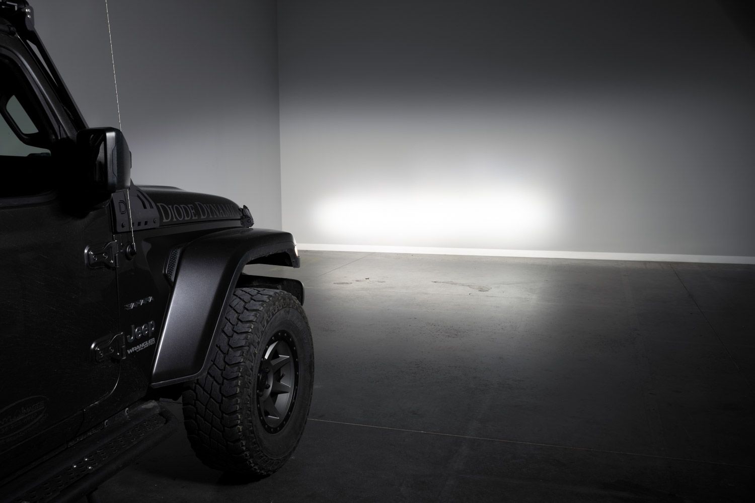DIODE DYNAMICS | Jeep JL Wrangler 2018-2025 SS5 Grille CrossLink Lightbar Kit