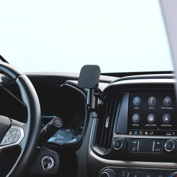 OFFROAM | Chevrolet Colorado & GMC Canyon 2015-2022 MagSafe Phone Mount (EE20092)