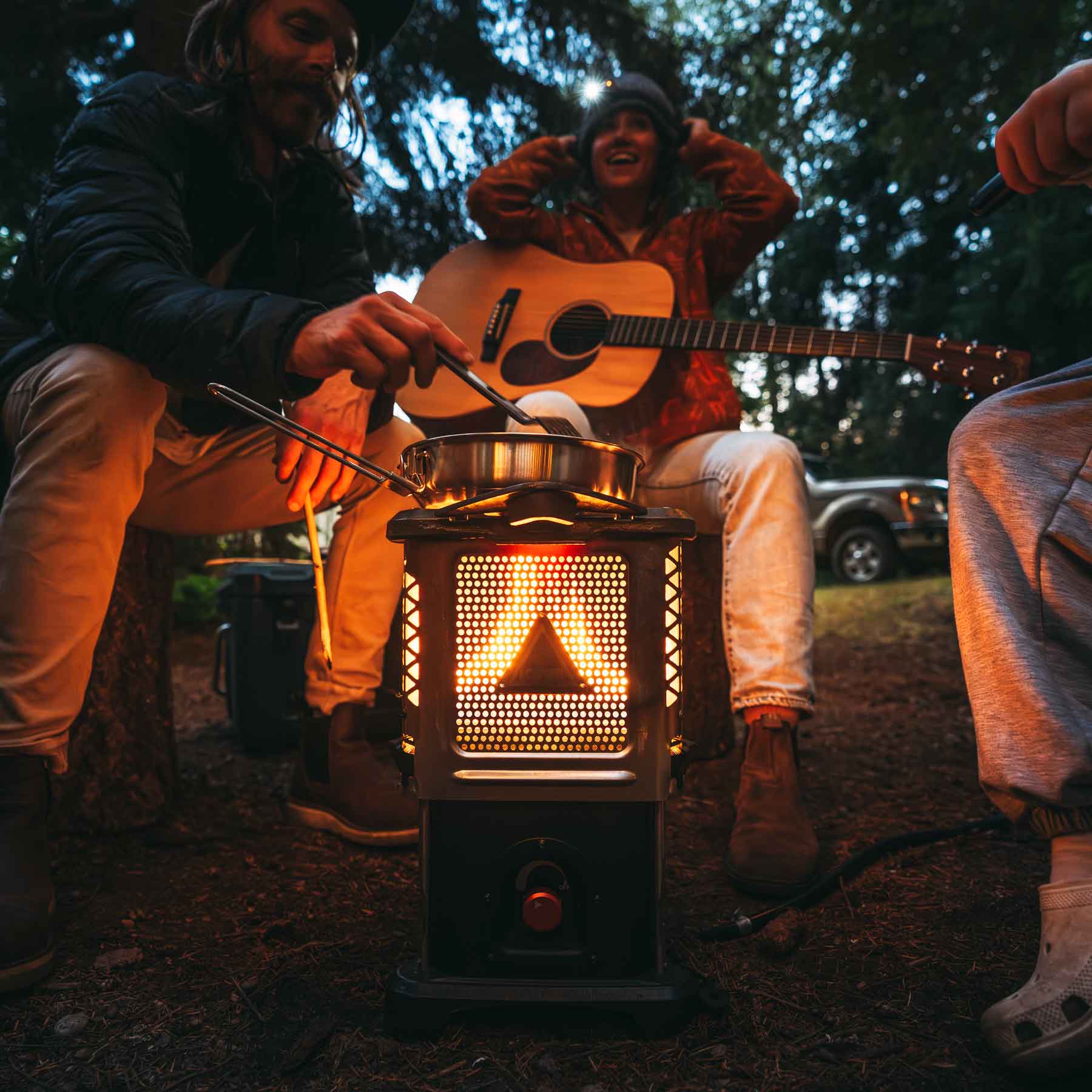 IGNIK OUTDOORS | Skullet Portable Heater Stove