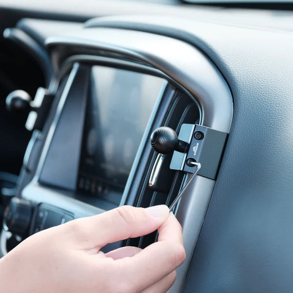OFFROAM | Chevrolet Colorado & GMC Canyon 2015-2022 MagSafe Phone Mount (EE20092)