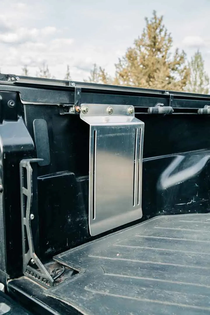 BELLFAB | Tacoma 3rd Gen (2016 - Present) Bed Rail Adapter Plate For Dometic Water Jug Mount