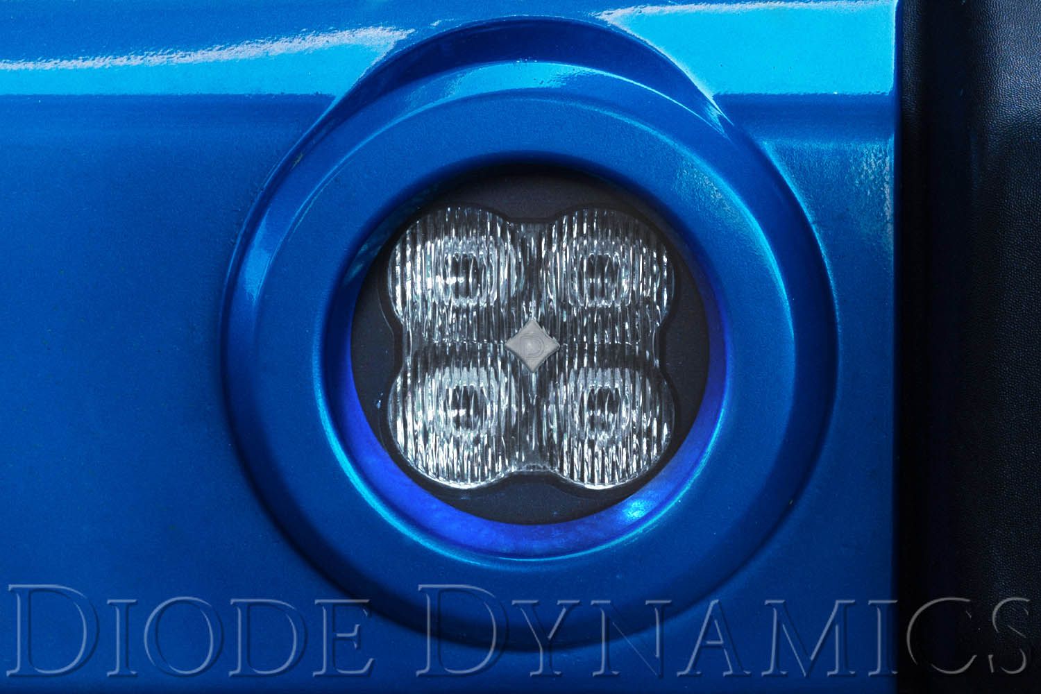 DIODE DYNAMICS | Jeep Cherokee 2014-2017 SS3 LED Fog Light Kit