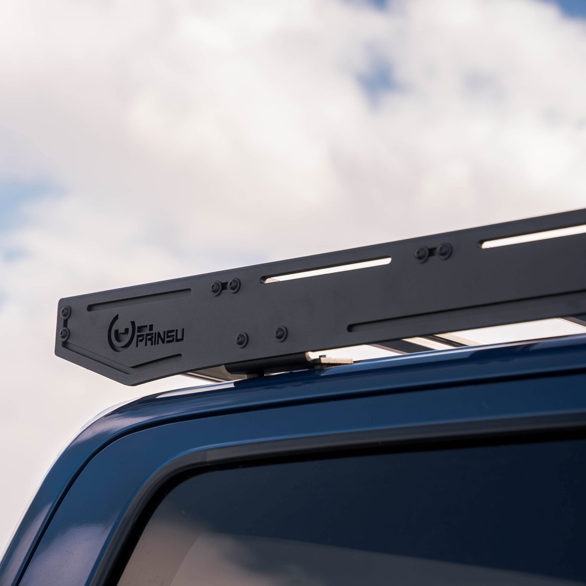 PRINSU DESIGNS | Ford Super Duty 2017-Current Prinsu Pro Roof Rack