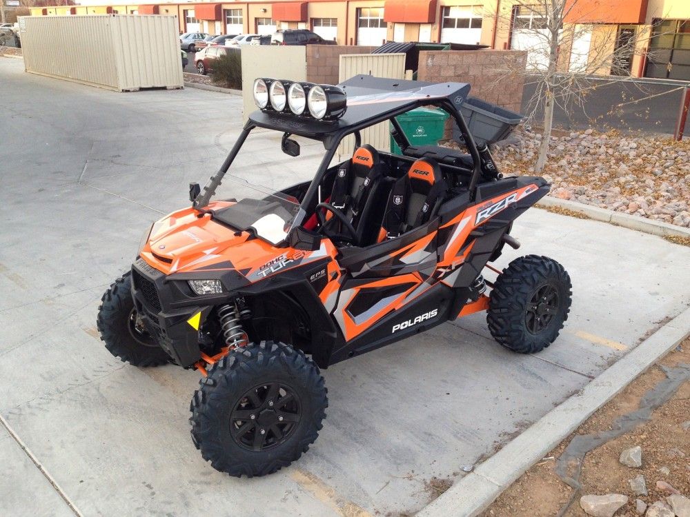 KC HILITES | Carbon POD 70W HID Single Light (96426)