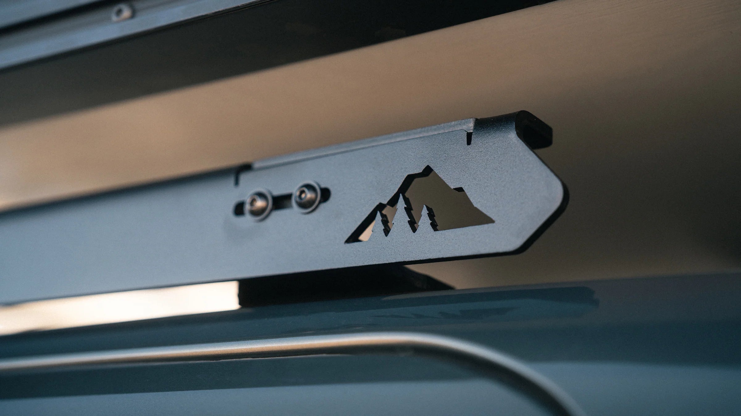 SHERPA EQUIPMENT | Tacoma 4th Gen 2024+ The Rainier Shorty Camper Rack