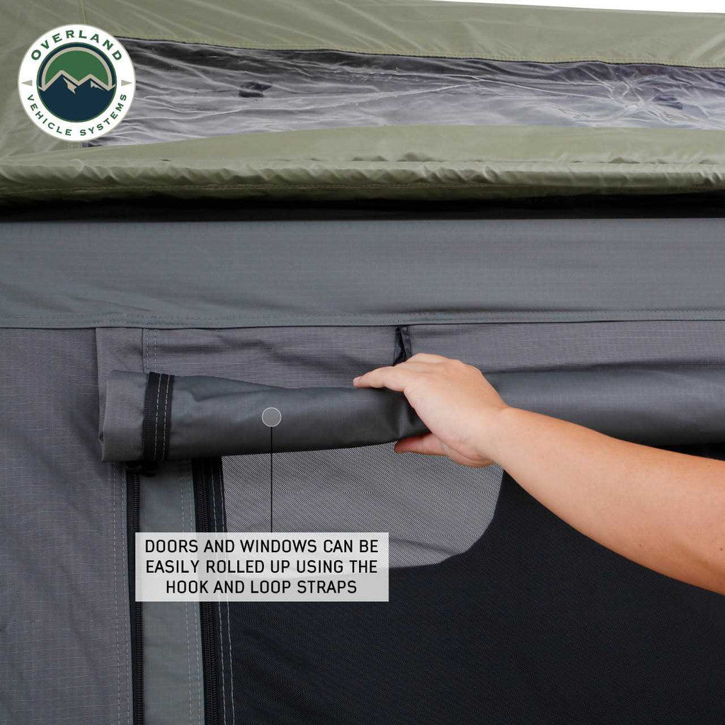 OVERLAND VEHICLE SYSTEMS | Nomadic 3 Standard Roof Top Tent (18439936)