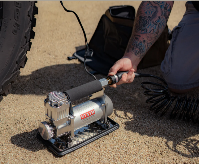 VIAIR | 400P Automatic Portable Compressor (40045)