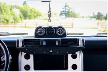 EXPEDITION ESSENTIALS | Toyota FJ Cruiser Powered Dash Mount (FJPAM)