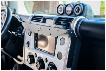 EXPEDITION ESSENTIALS | Toyota FJ Cruiser Powered Dash Mount (FJPAM)