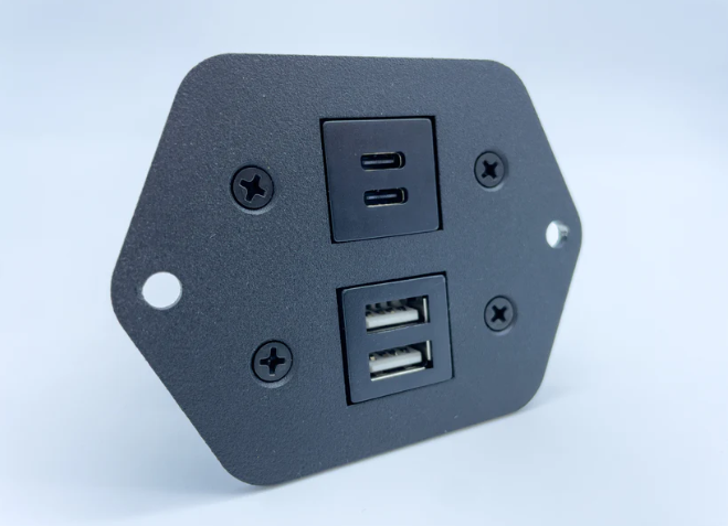 EXPEDITION ESSENTIALS | Universal Double USB Charger Plate