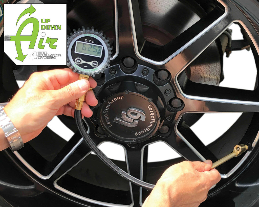UP DOWN AIR | EGOI Digital Tire Gauge with Valve Kit & Storage Bag Universal (12010001)