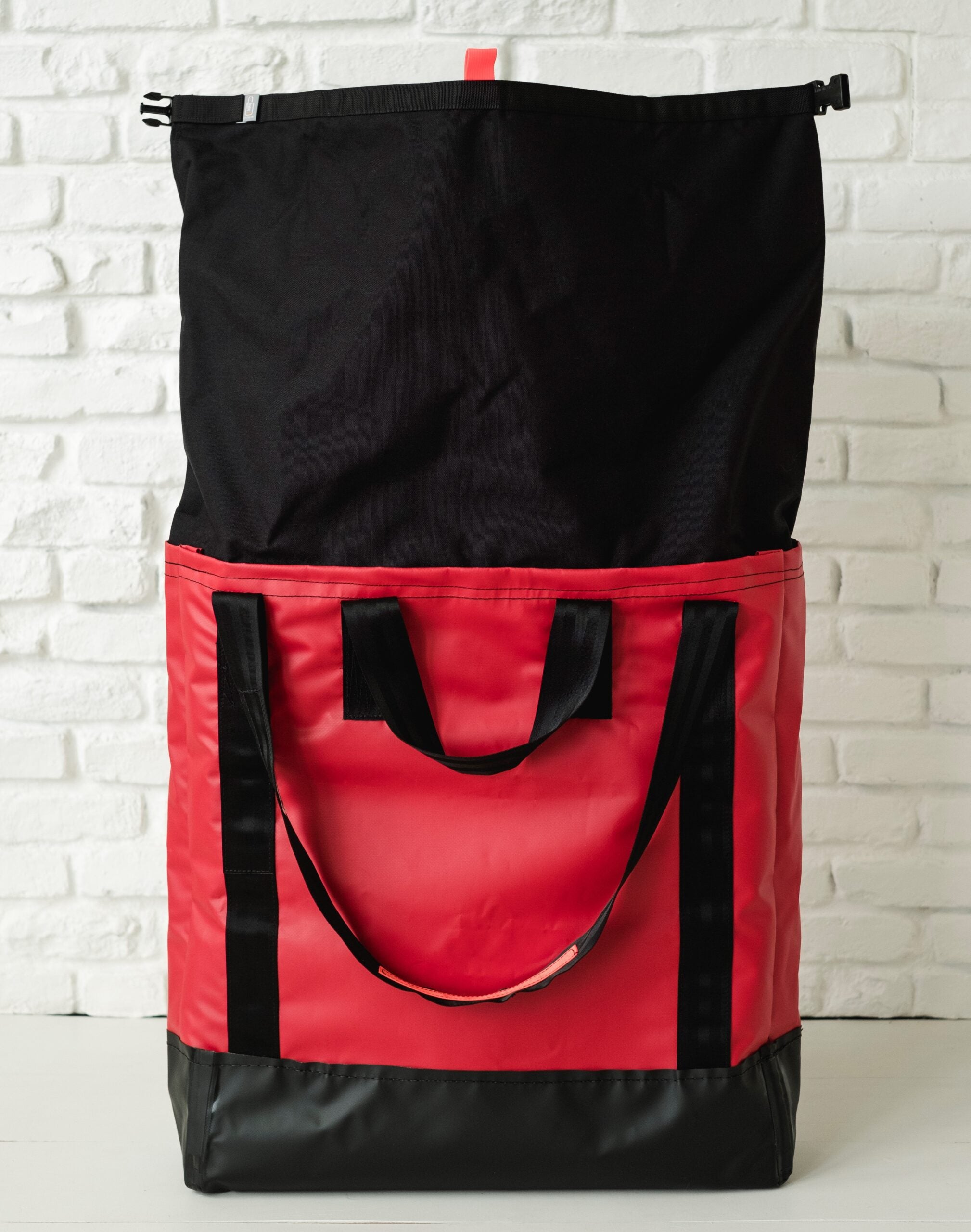 LAST US BAG | LG Vinyl Lift Tote Heavy Duty (LUSB018HD)