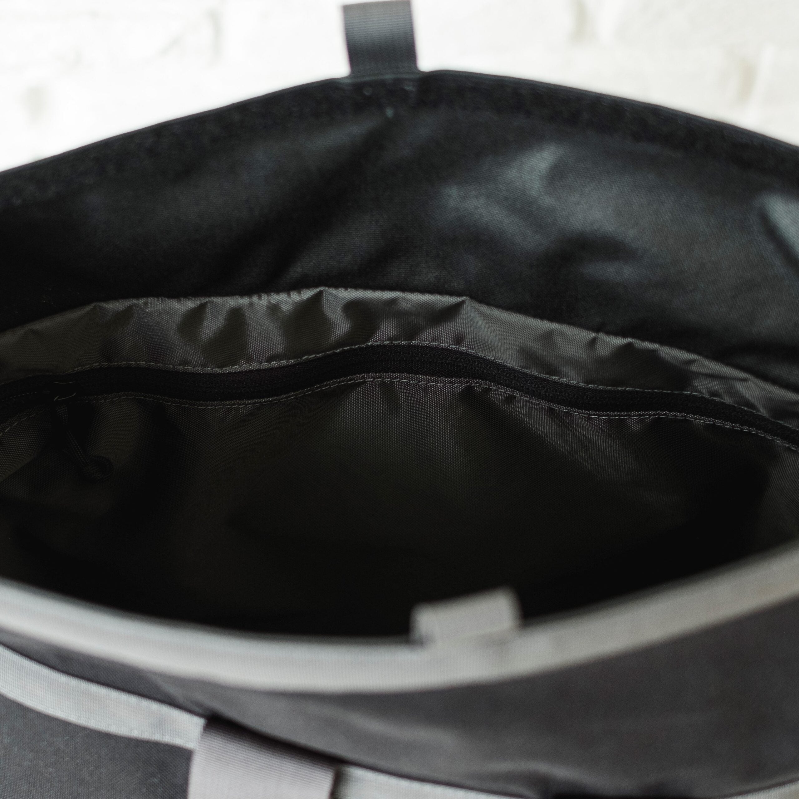 LAST US BAG | FORT Senior Personal Utility Lift Bag (LUSB161)