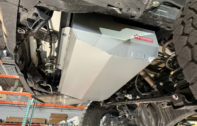 LONG RANGE AMERICA | Land Cruiser 250 Series 24 Gallon Auxiliary (TLCP250RA)