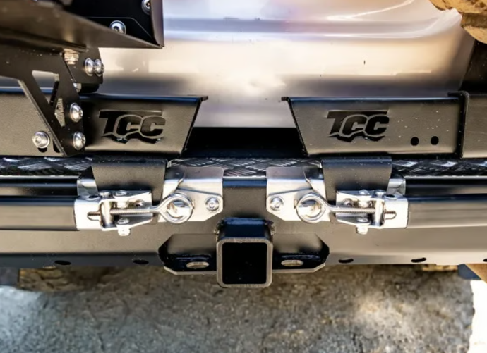 THE CRUISER COMPANY | Land Cruiser 100 Series (1998-2007) High Clearance Rear Bumper With Tow Hitch (TCC-100-RB-TOW)