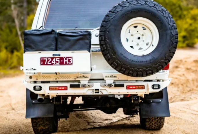 THE CRUISER COMPANY | Land Cruiser 60 Series (1980-1990) High Clearance Rear Bumper With Receiver Hitch (TCC-60-RB-TOW)