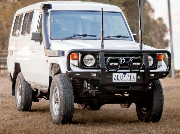 THE CRUISER COMPANY | Land Cruiser 75/78 Series (1991 - 2006) High Clearance Full Hoop Front Bumper (TCC-75-HCBB)