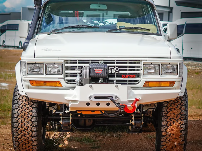 THE CRUISER COMPANY | Land Cruiser 60 Series (1980 - 1990) High Mount Front Bumper (TCC-60-HM-FB)