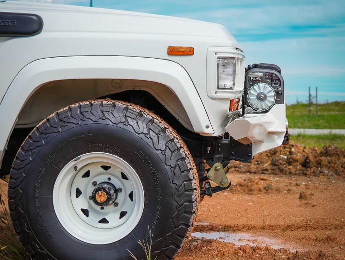 THE CRUISER COMPANY | Land Cruiser 60 Series (1980 - 1990) High Mount Front Bumper (TCC-60-HM-FB)