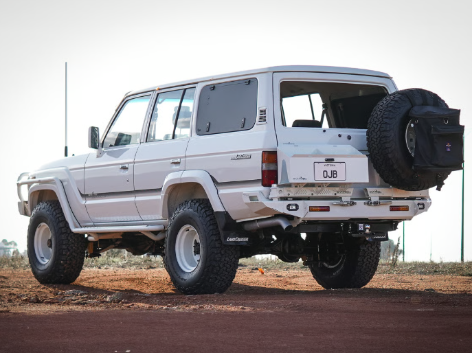 THE CRUISER COMPANY | Land Cruiser 60 Series (1980 - 1990) Lift Up Gull Wing Windows (LC60-WINDOW)