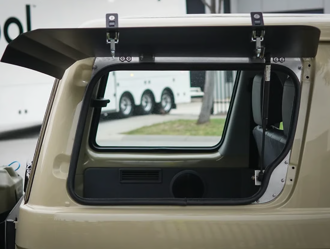 THE CRUISER COMPANY | Land Cruiser 76 Series Lift Up Gull Wing Window (LC76-WINDOW)