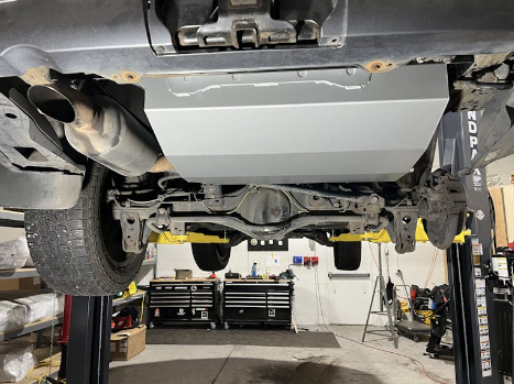 LONG RANGE AMERICA | Land Cruiser 200 Series & Lexus LX570 2008-2021 40 Gallon Auxiliary Tank (TLC200RA-40GAL)