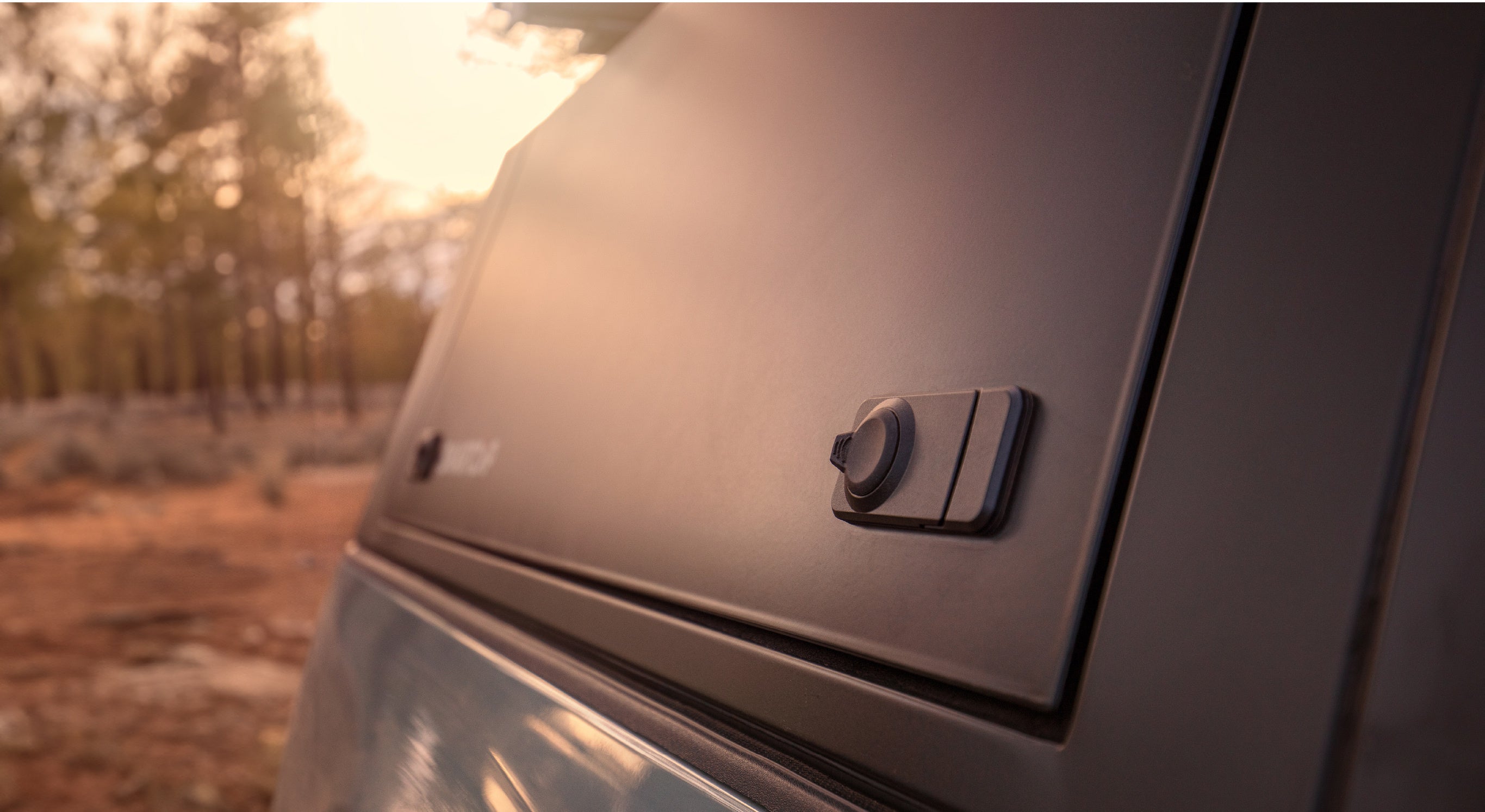 SMARTCAP | Tacoma 2nd Gen (2005-15) EVOa Adventure (EA1318-MB)