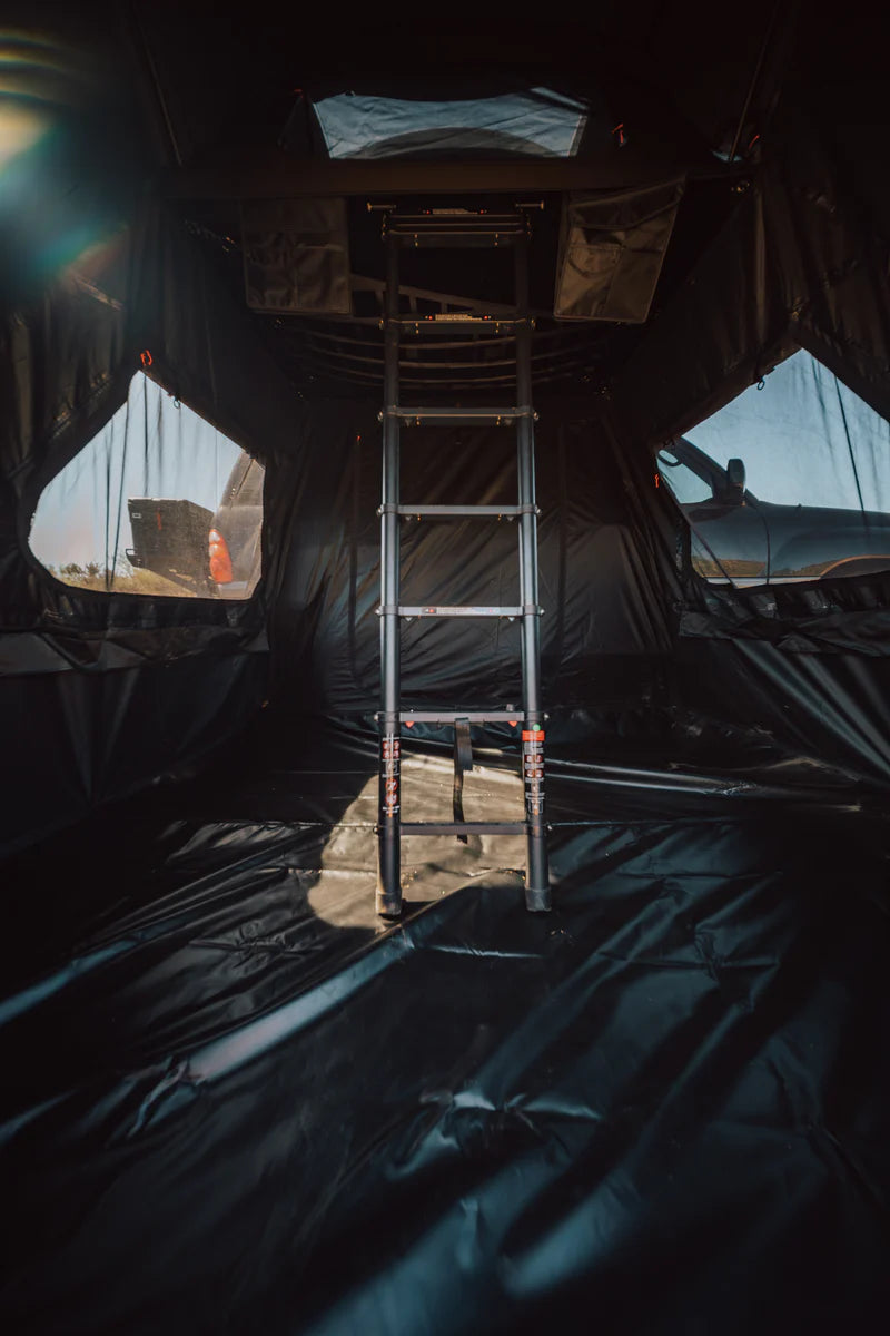 ROAM ADVENTURE | Vagabond 2.0 Rooftop Tent