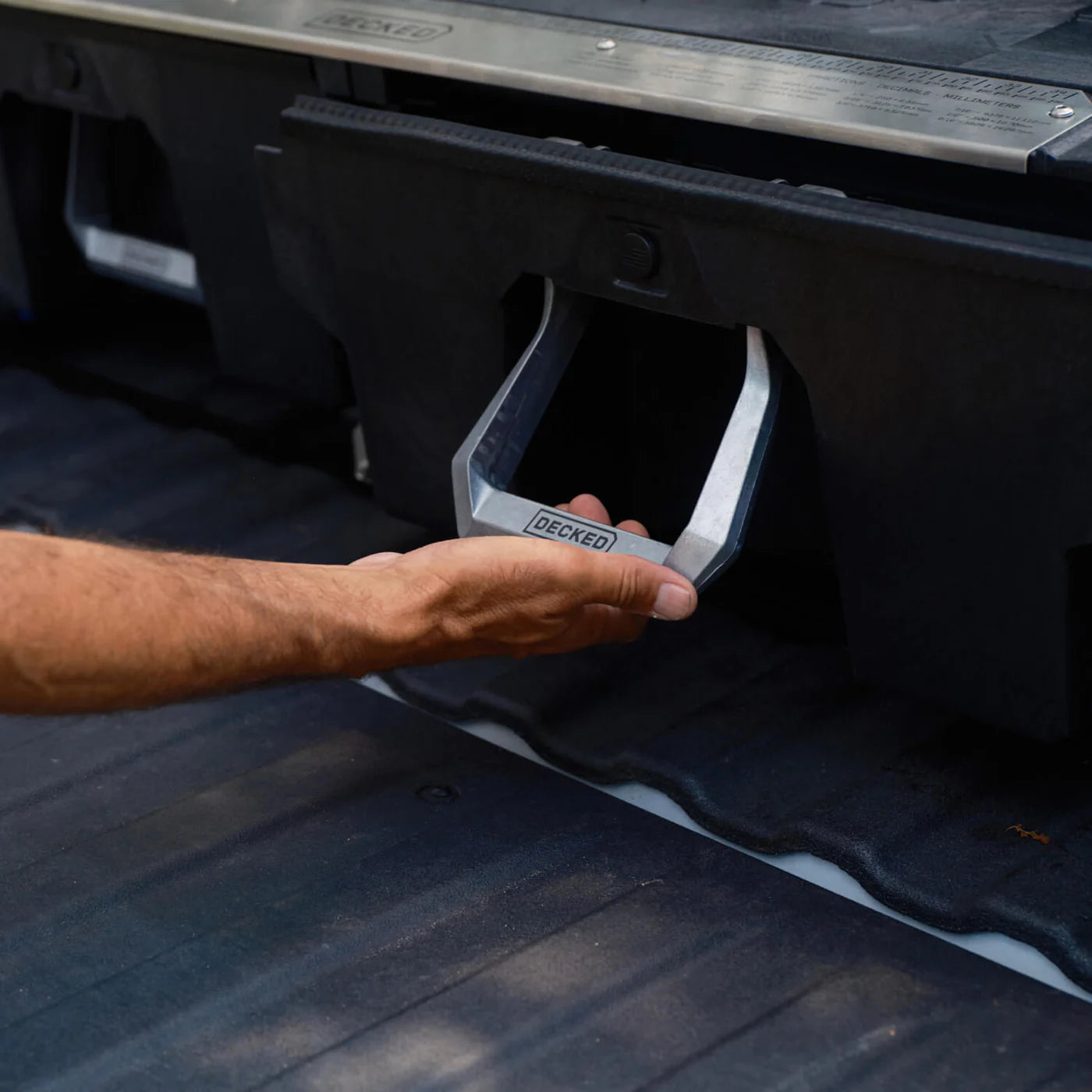DECKED | Toyota Tundra 3rd Gen 2022+ Drawer System
