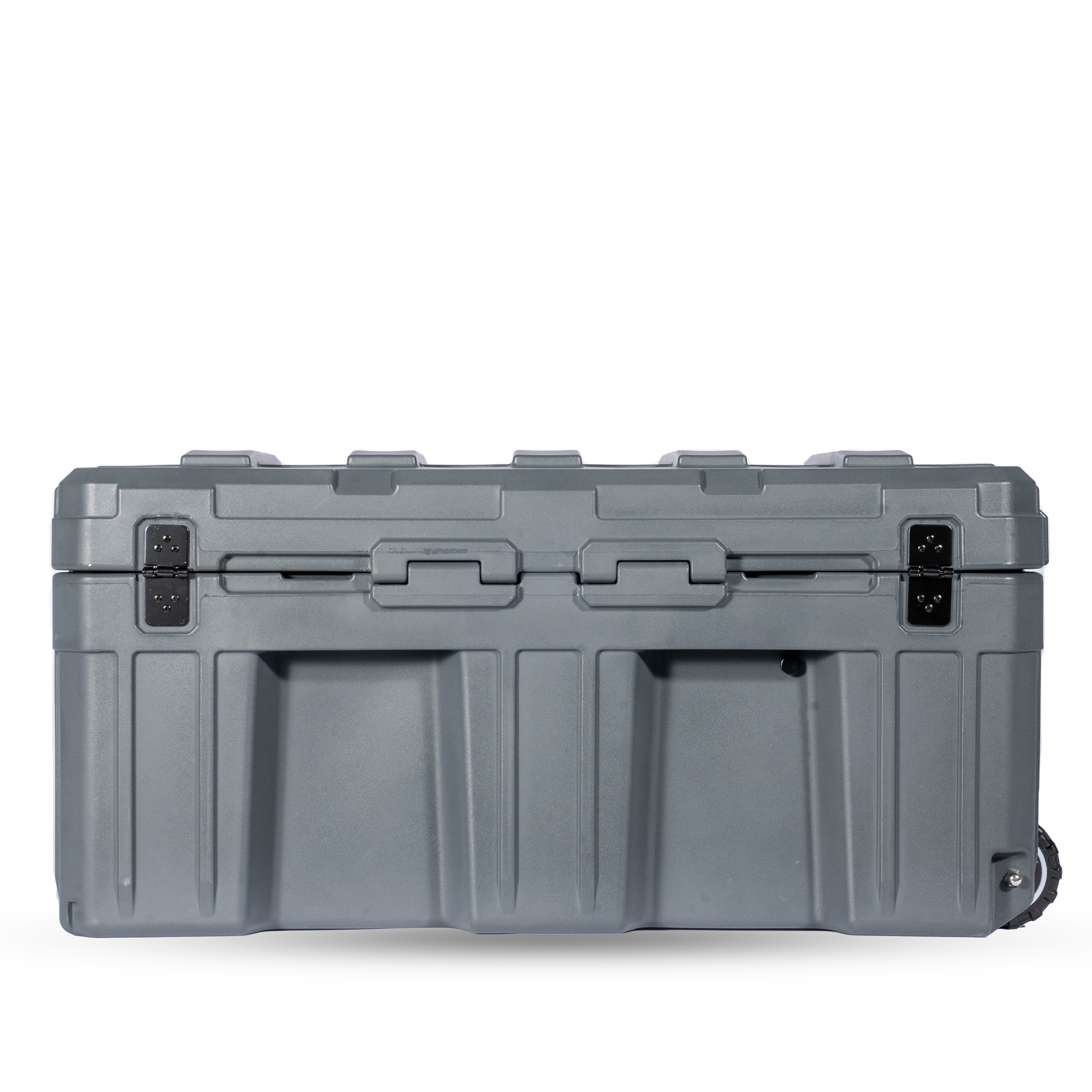 ROAM ADVENTURE | 125L Rolling Rugged Case