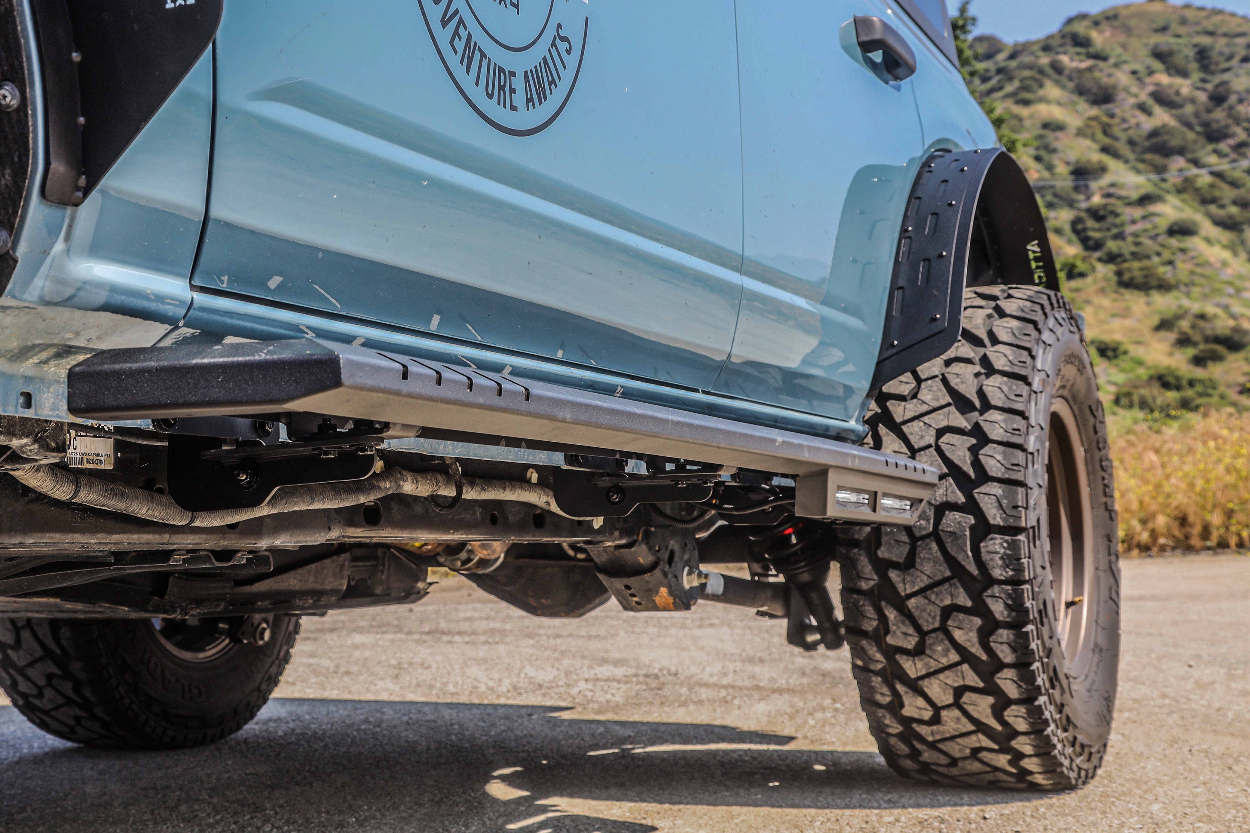 ATTICA 4x4 | Ford Bronco (2021-2025) Frontier Series Side Steps (ATTFB01C103-BX)