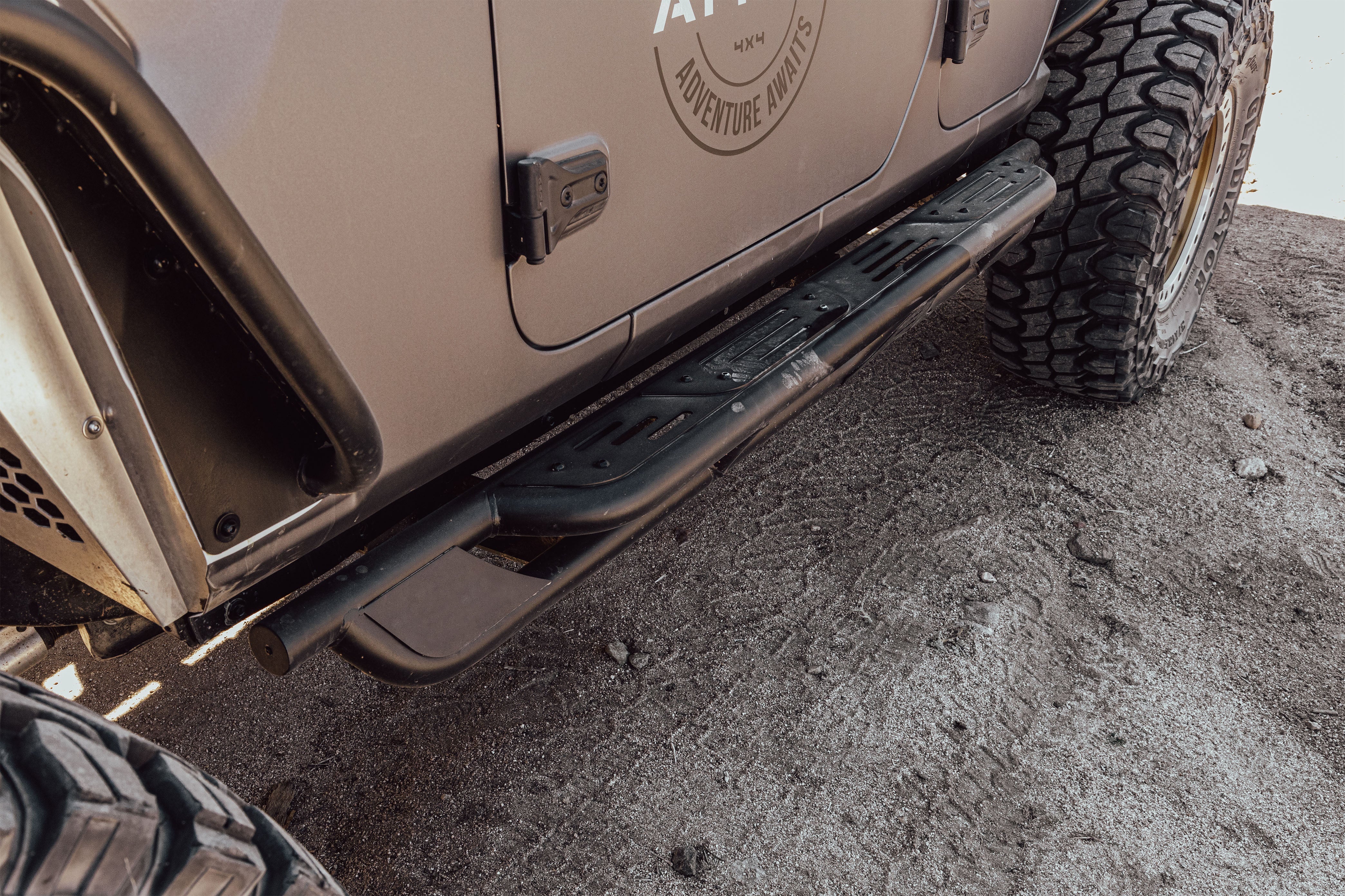 ATTICA 4x4 | Jeep Wrangler JL (2018-2024) Terra Series Side Steps (ATTJL02C109-BX)