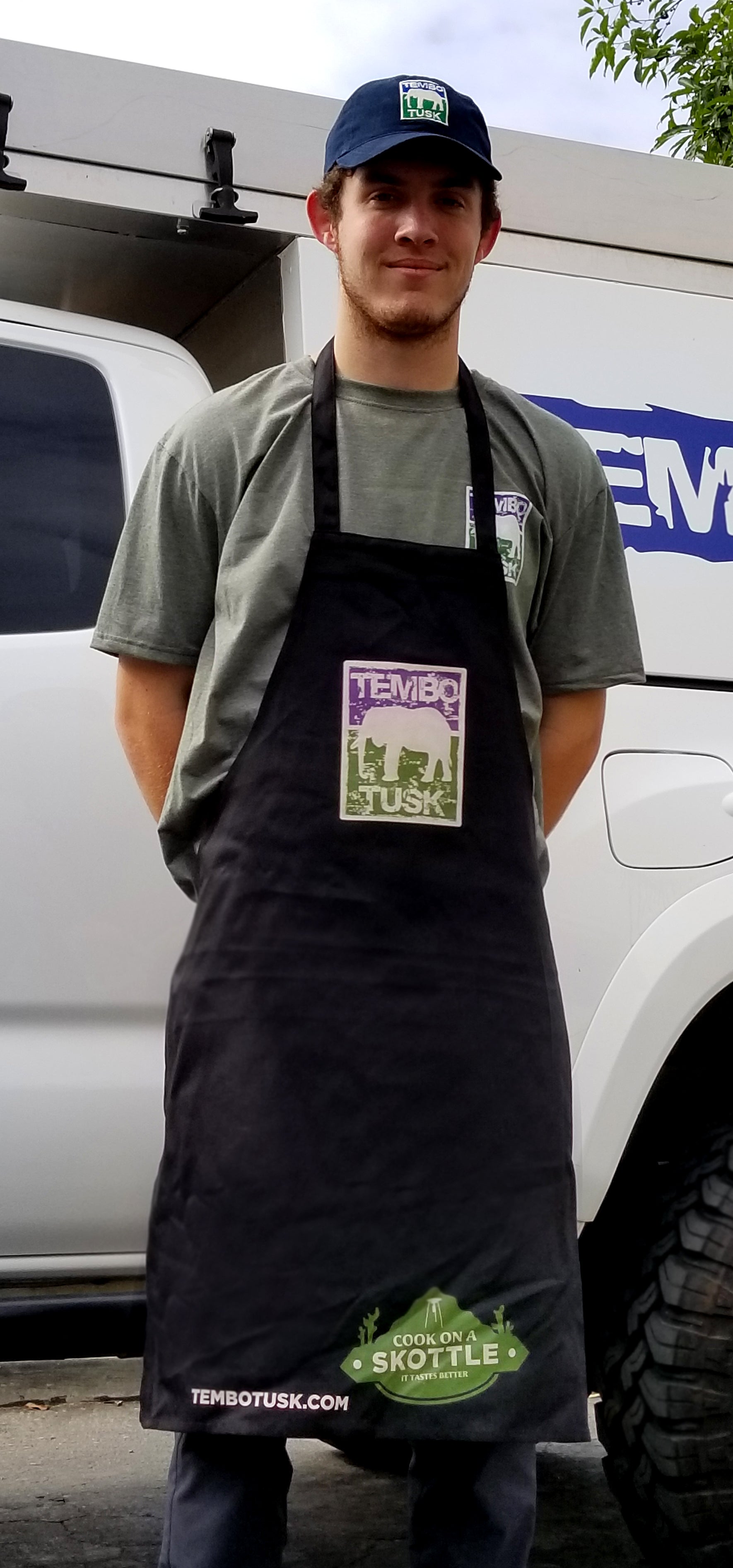 TEMBO TUSK | Skottle Apron
