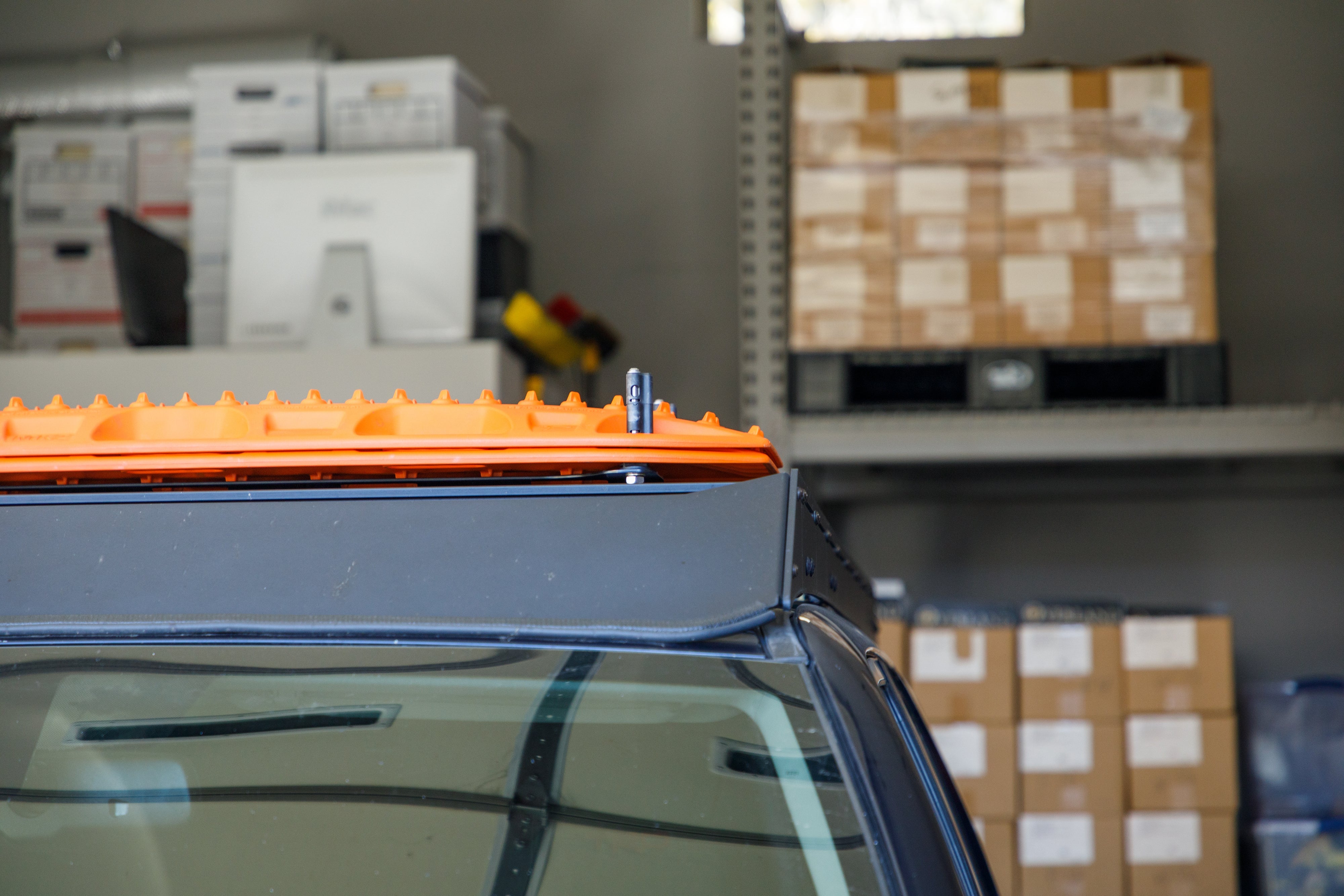 OVERLAND KITTED | Universal Mounting Plate