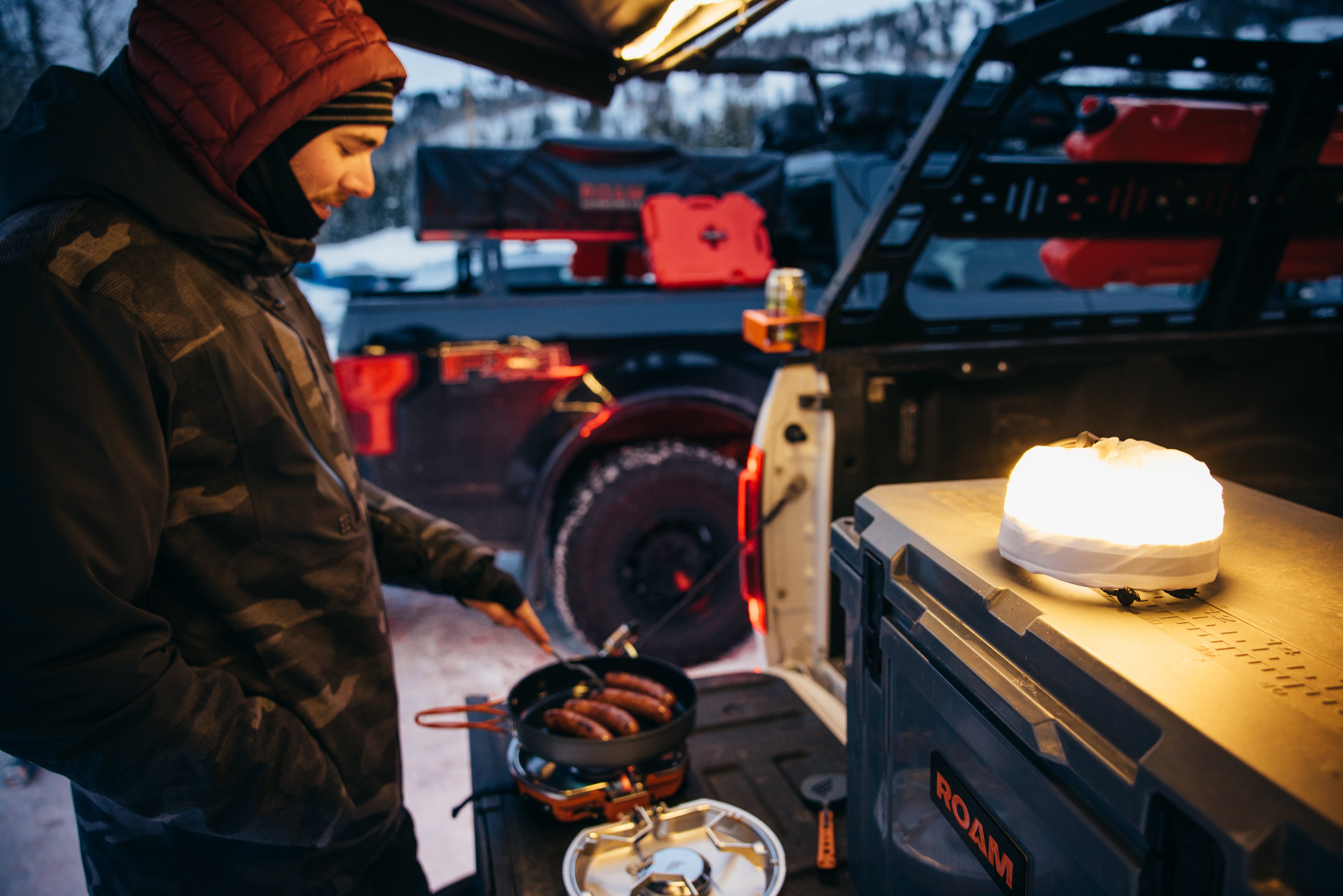 ROAM ADVENTURE | LED Track Light