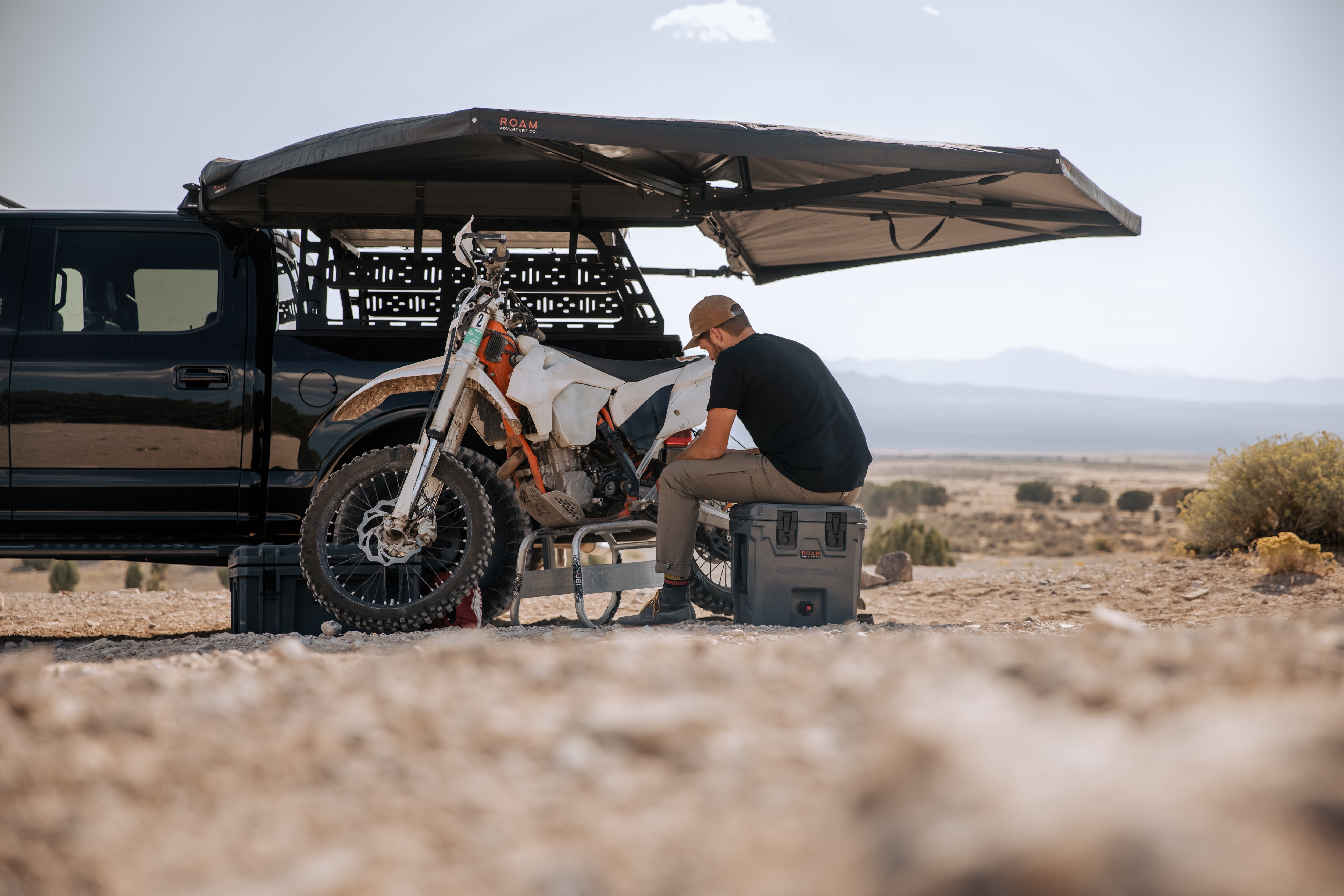 ROAM ADVENTURE | ARC 270 Awning