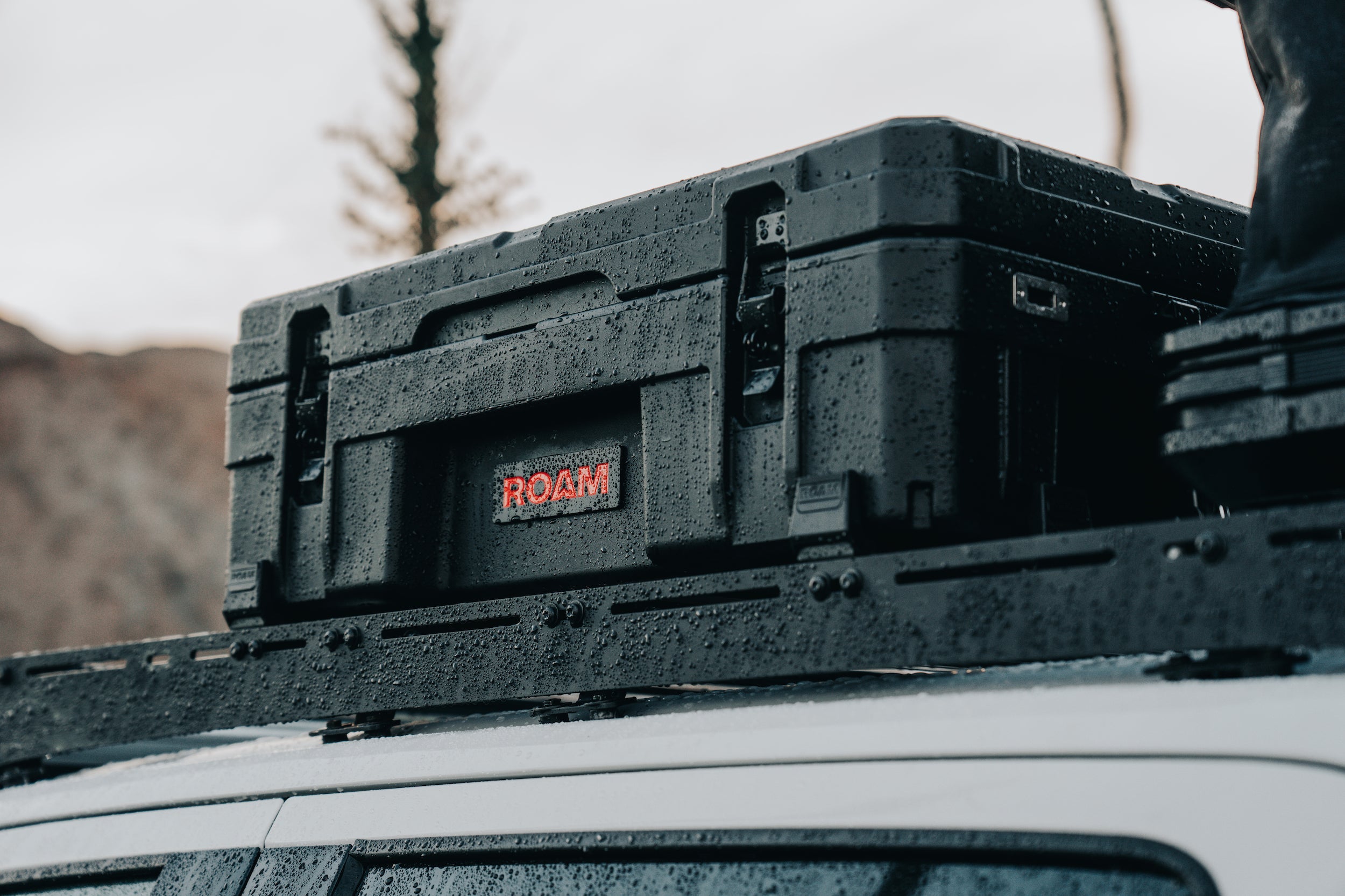 ROAM ADVENTURE | 66L Rugged Mounts