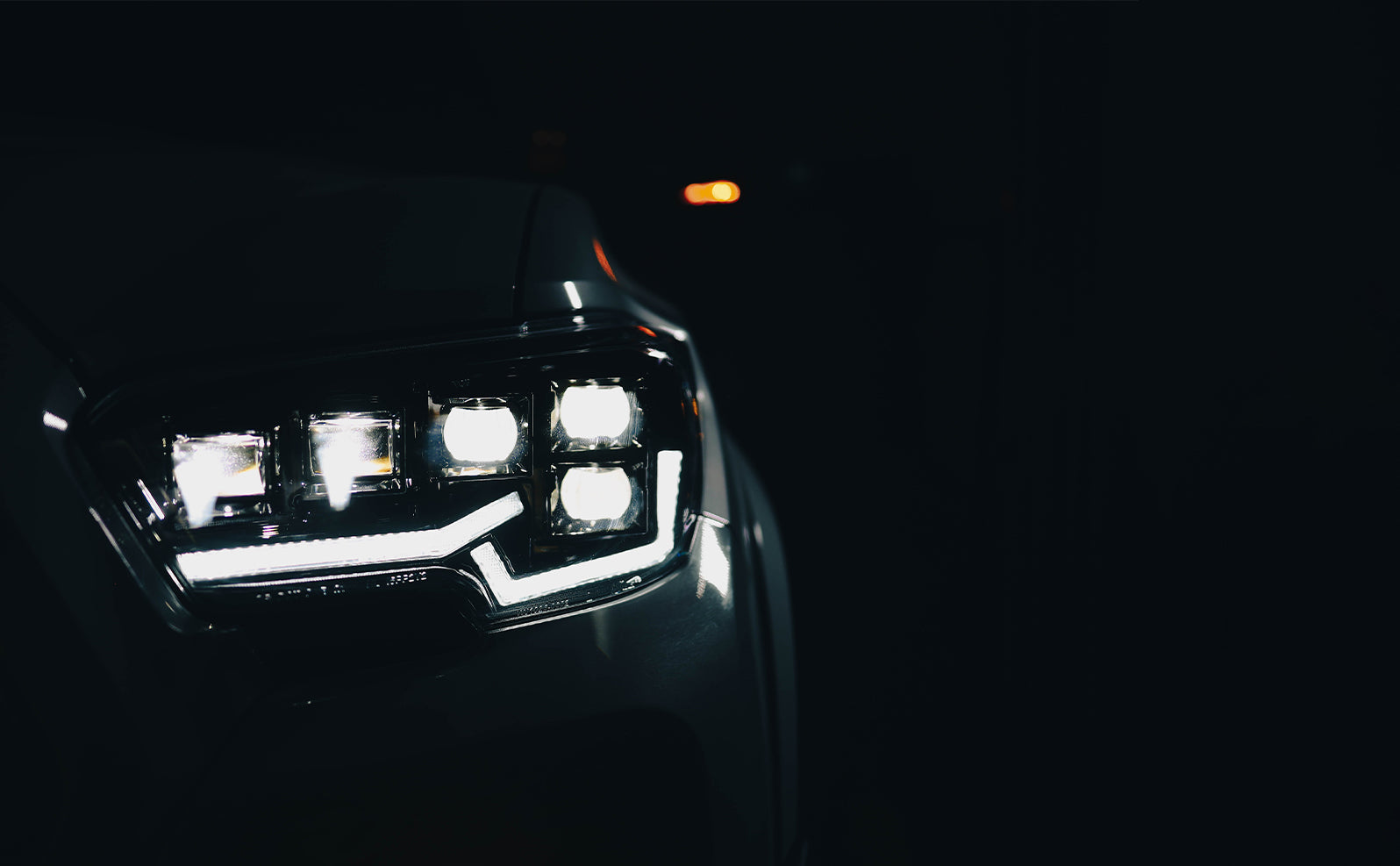 ATTICA 4x4 | Tacoma 3rd Gen (2016-2023) Rogue Series Headlights (CHATT0682-GBC-SQ)