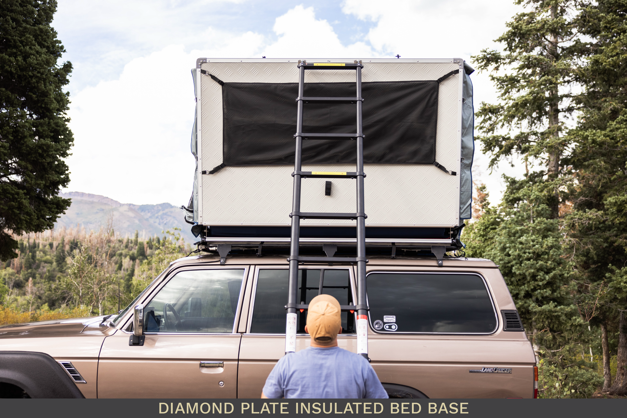 ROAM ADVENTURE | The Vagabond XL Rooftop Tent