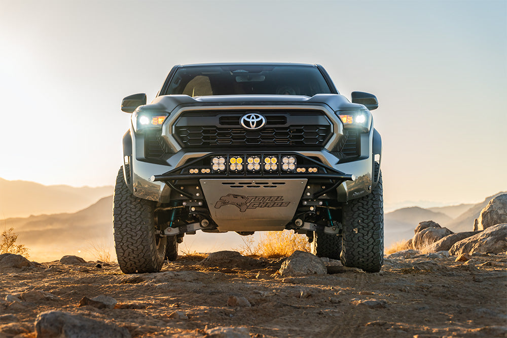 TOTAL CHAOS FABRICATION | Land Cruiser 250 Series & Tacoma 4th Gen (2024 - Present) Lift Kit W/ Front 2.5 Inch Diameter Adjustable King Shocks (24-25-K1A)