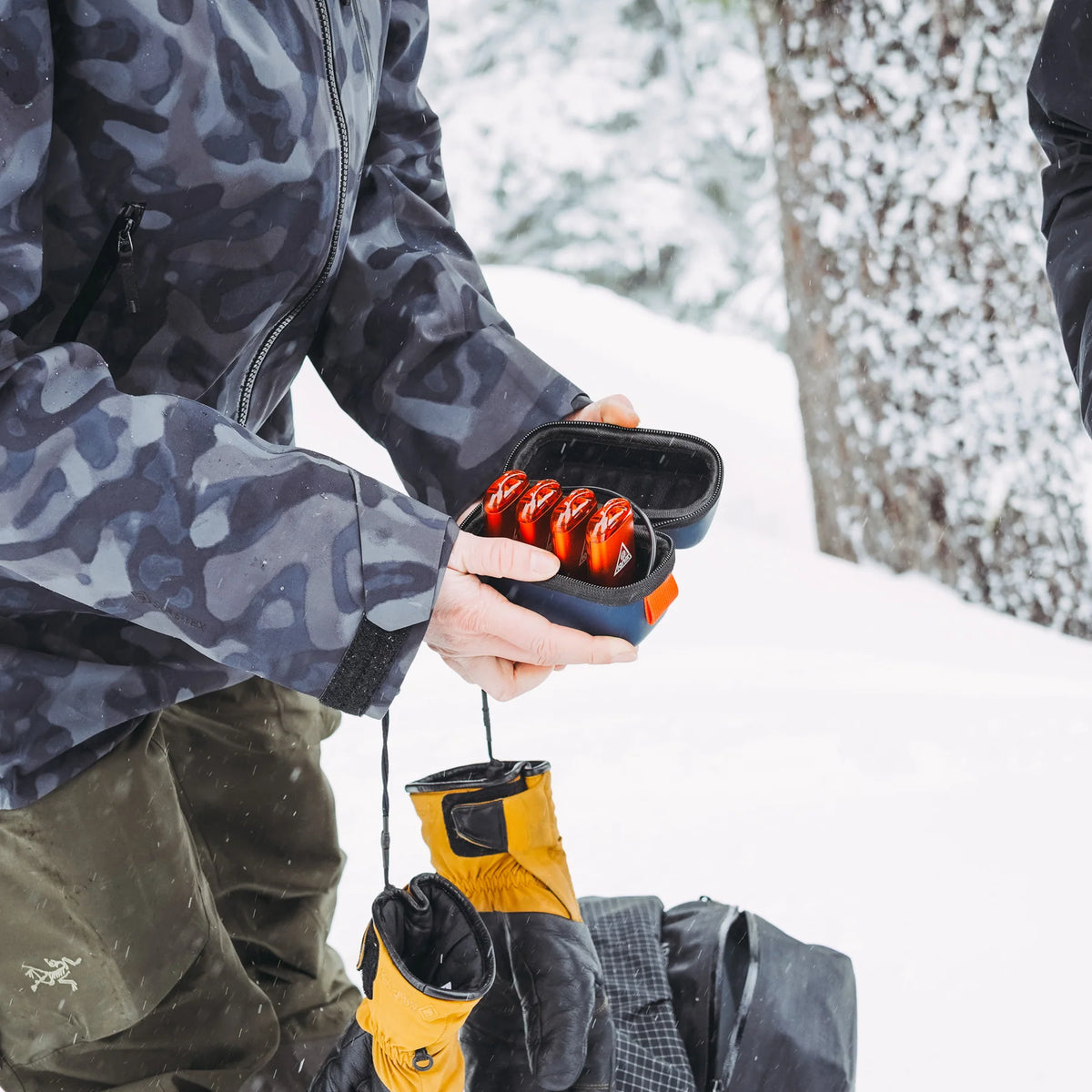 IGNIK OUTDOORS | Ripple Rechargeable Hand Warmers 4-Pack
